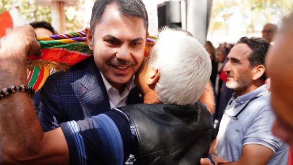 Evler 1 yıl içerisinde teslim edilecek! Bakan Kurum açıkladı